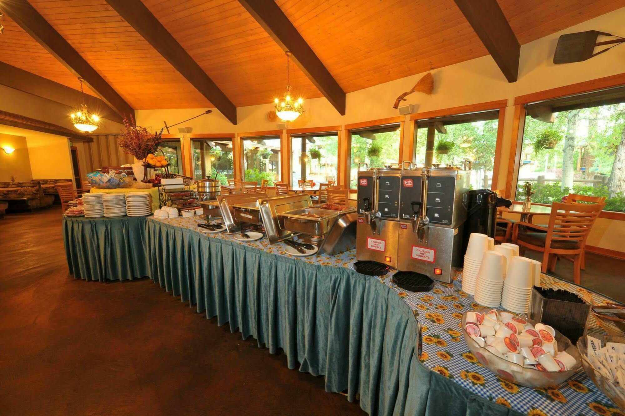 Shilo Inn Suites Hotel - Bend Restaurace fotografie
